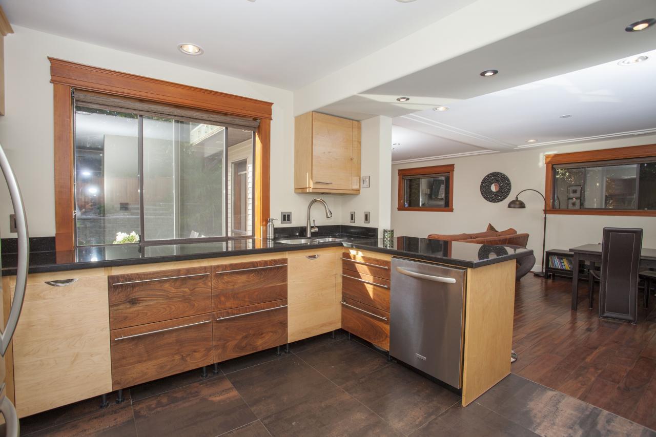 Suite Kitchen at 6416  Ave, Horseshoe Bay WV, West Vancouver Suite Kitchen at 6416  Ave, Horseshoe Bay WV, West Vancouver