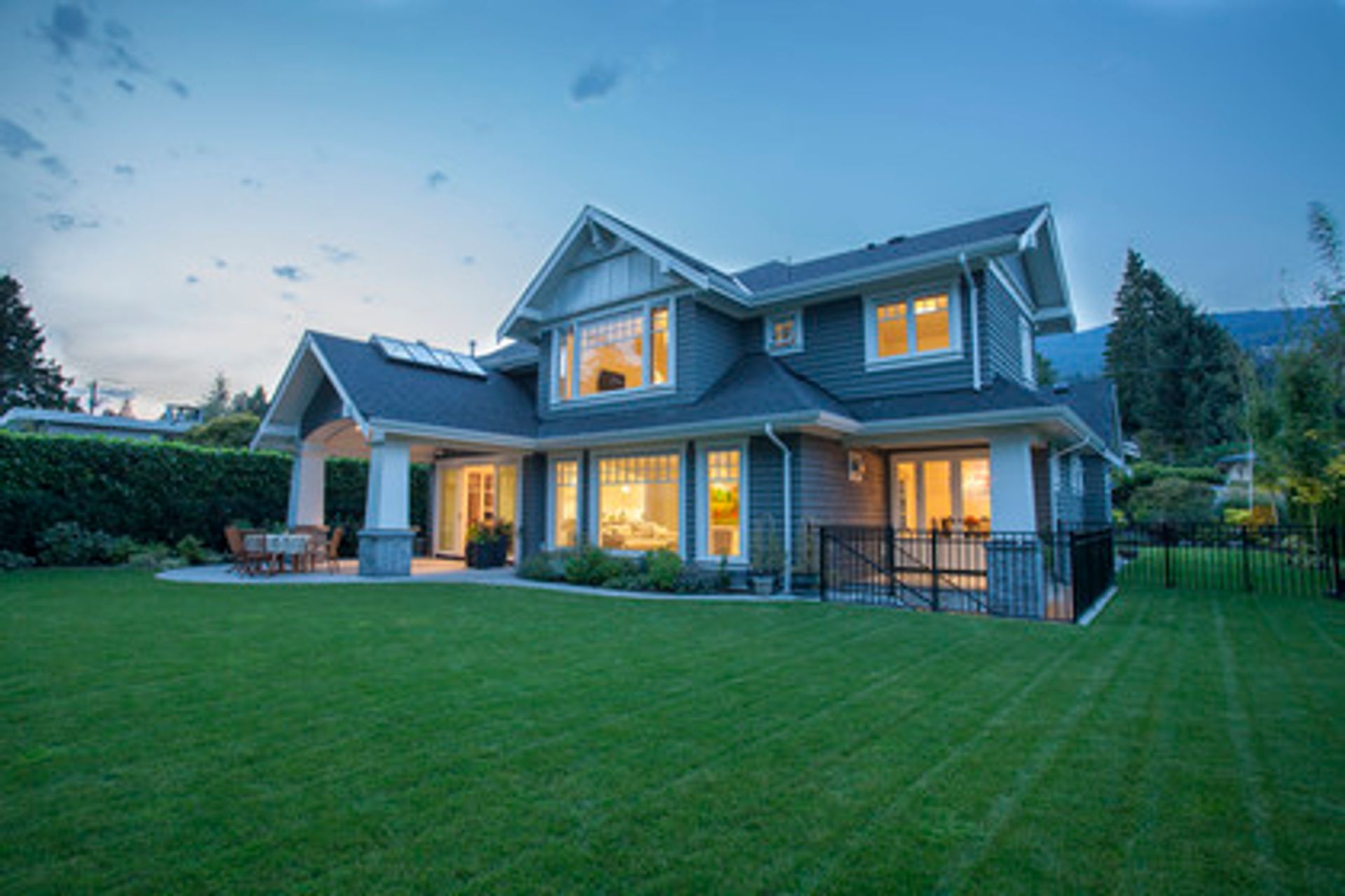 2478 Kings, Dundarave, West Vancouver photo number 1