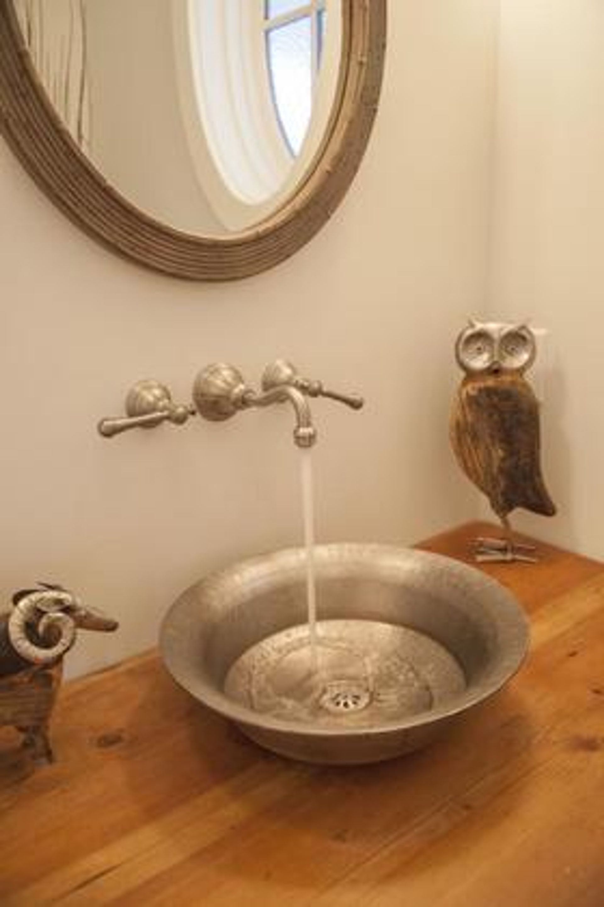 high66-1 at 2478 Kings, Dundarave, West Vancouver high66-1 at 2478 Kings, Dundarave, West Vancouver