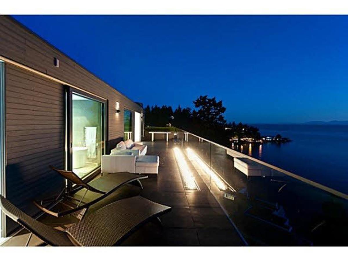 Bedroom Deck with Fire Pit at 5535  Place, Eagle Harbour, West Vancouver Bedroom Deck with Fire Pit at 5535  Place, Eagle Harbour, West Vancouver