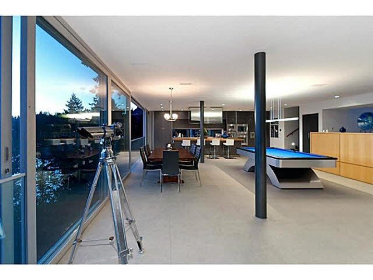 Living Room at 5535  Place, Eagle Harbour, West Vancouver Living Room at 5535  Place, Eagle Harbour, West Vancouver