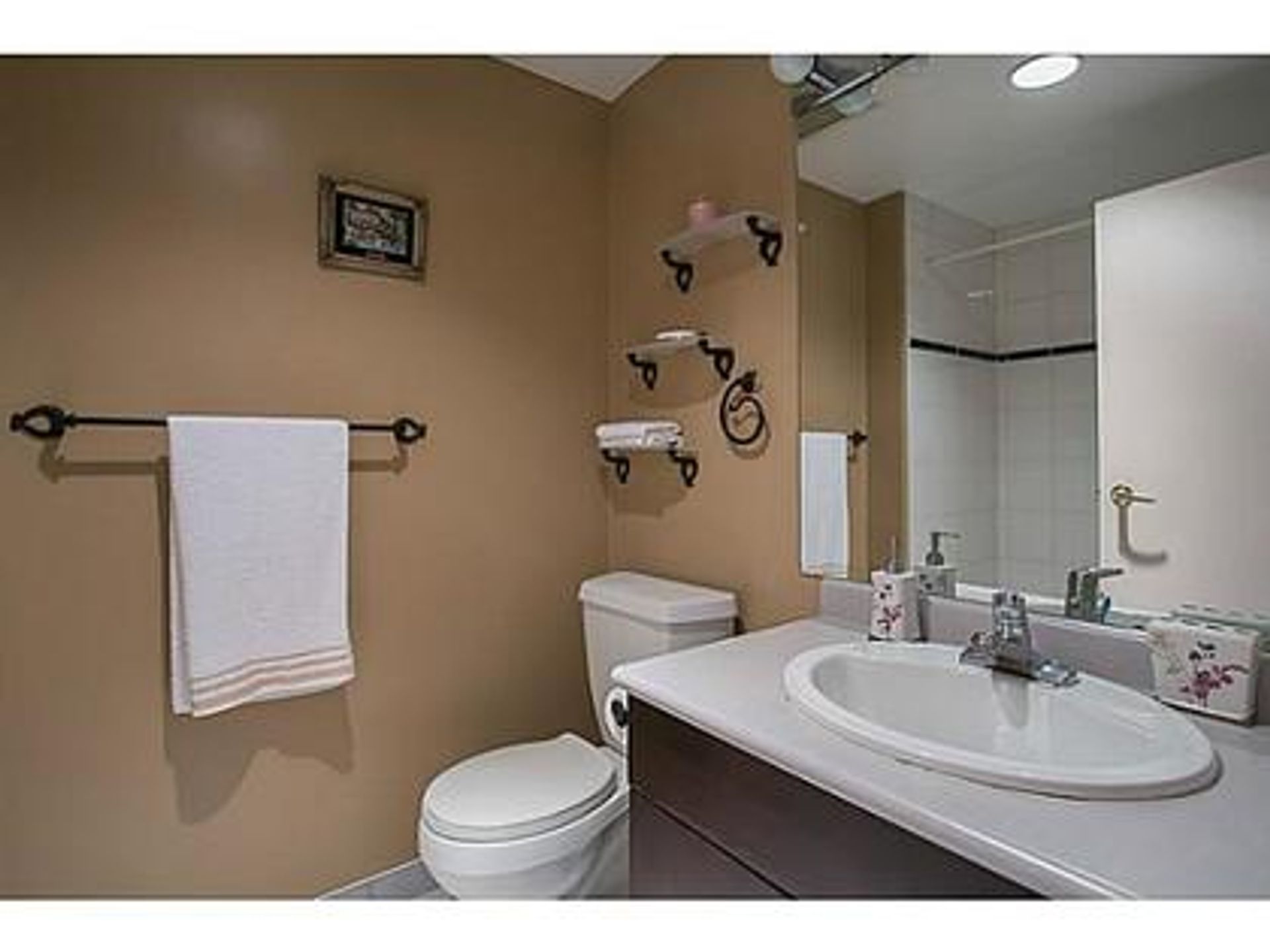 v102741580194-1 at 405 - 518 Beatty, Downtown VE, Vancouver East v102741580194-1 at 405 - 518 Beatty, Downtown VE, Vancouver East