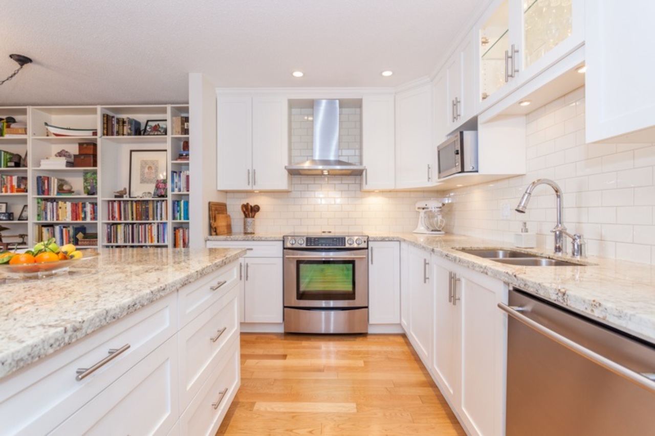 24 - 2236 Folkestone, Panorama Village, West Vancouver photo 7