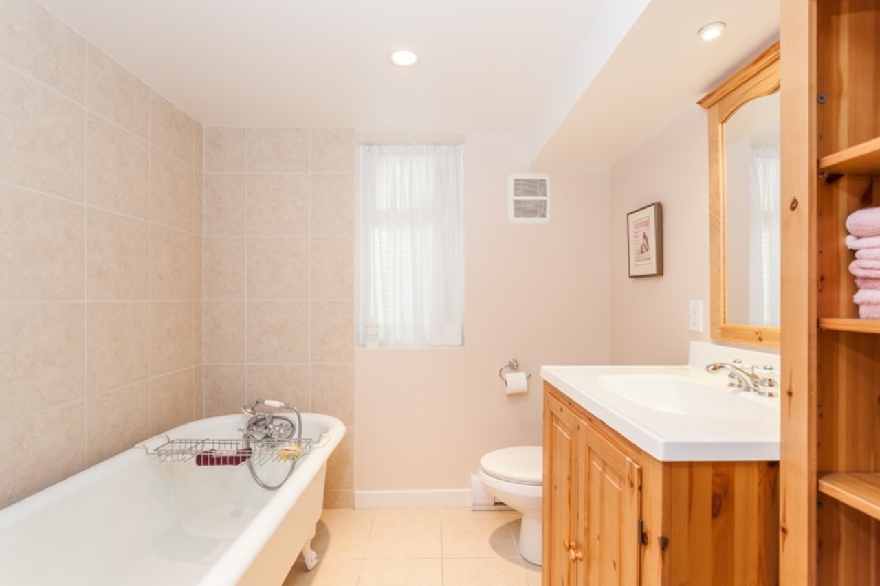 3738-w-19th-avenue-dunbar-vancouver-west-18 at 3738 W 19th Avenue, Dunbar, Vancouver West 3738-w-19th-avenue-dunbar-vancouver-west-18 at 3738 W 19th Avenue, Dunbar, Vancouver West