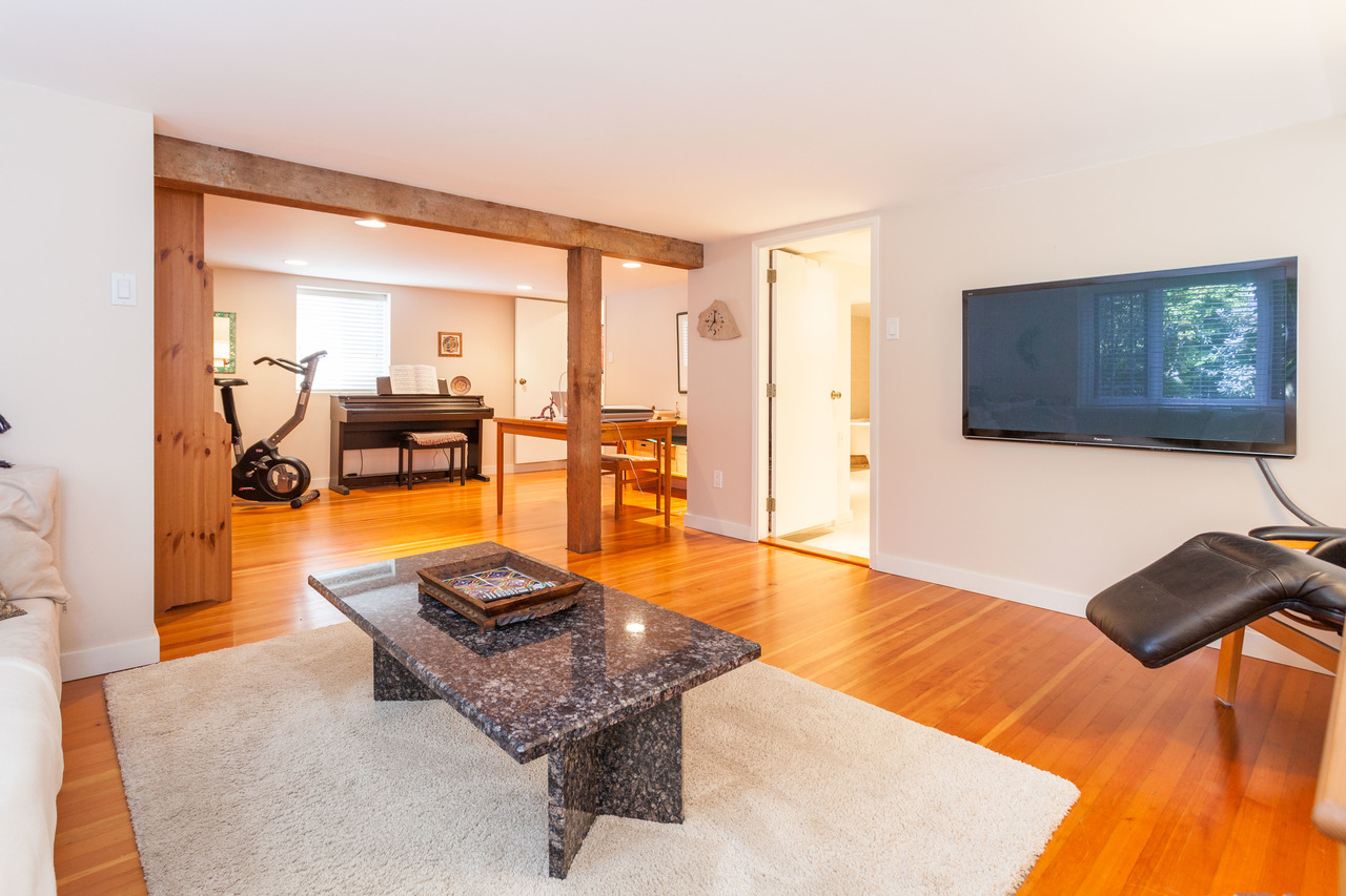 high-22 at 3738 W 19th Avenue, Dunbar, Vancouver West high-22 at 3738 W 19th Avenue, Dunbar, Vancouver West