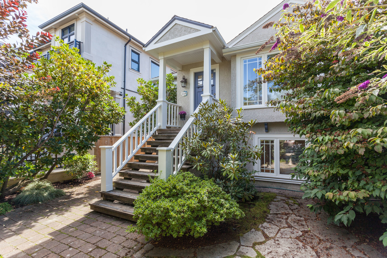 high-32 at 3738 W 19th Avenue, Dunbar, Vancouver West high-32 at 3738 W 19th Avenue, Dunbar, Vancouver West