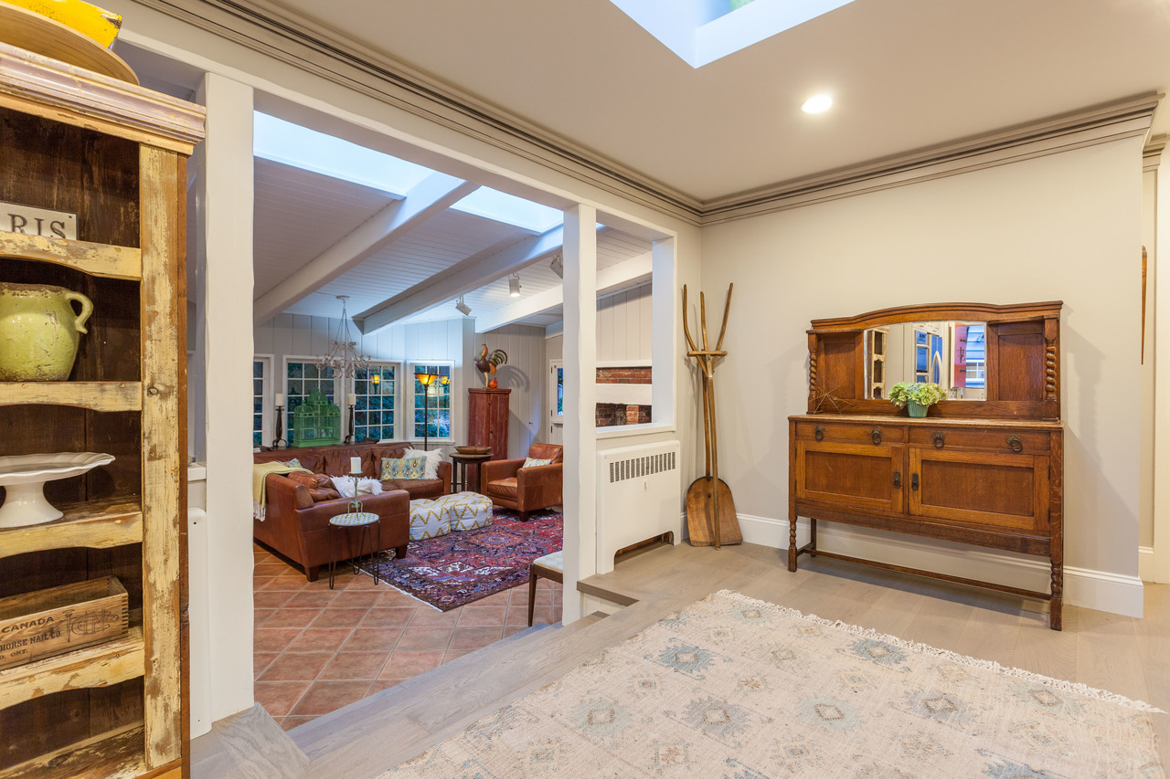 high-75 at 4565 Keith Road, Caulfeild, West Vancouver high-75 at 4565 Keith Road, Caulfeild, West Vancouver