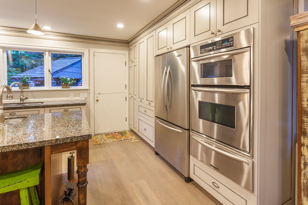 high-80 at 4565 Keith Road, Caulfeild, West Vancouver high-80 at 4565 Keith Road, Caulfeild, West Vancouver