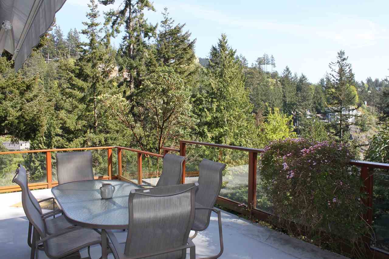 6975-marine-drive-whytecliff-west-vancouver-03 at 6975 Marine Drive, Whytecliff, West Vancouver 6975-marine-drive-whytecliff-west-vancouver-03 at 6975 Marine Drive, Whytecliff, West Vancouver