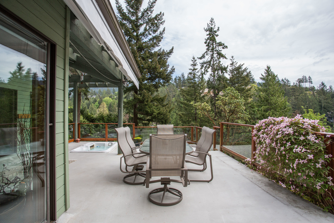 high-11 at 6975 Marine Drive, Whytecliff, West Vancouver high-11 at 6975 Marine Drive, Whytecliff, West Vancouver