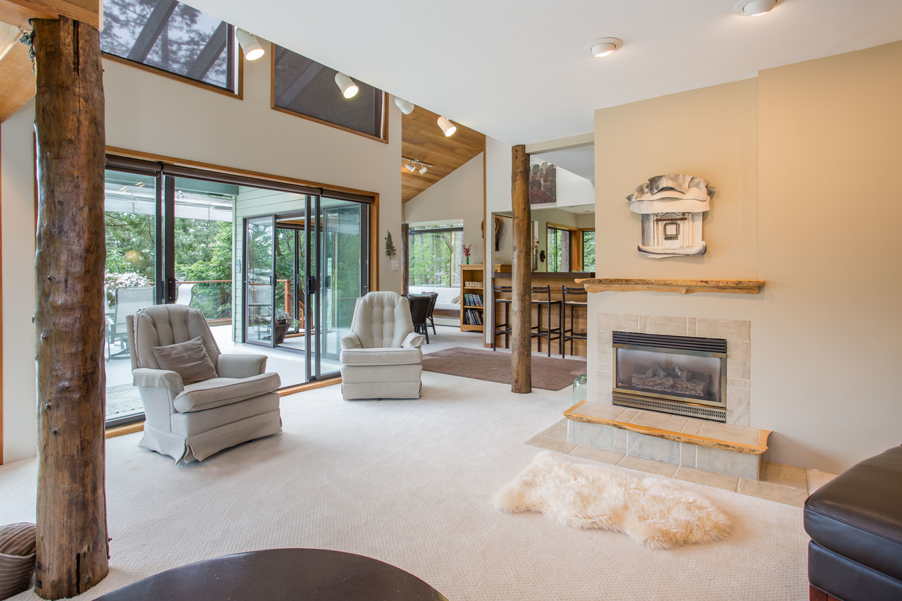 high-45 at 6975 Marine Drive, Whytecliff, West Vancouver high-45 at 6975 Marine Drive, Whytecliff, West Vancouver