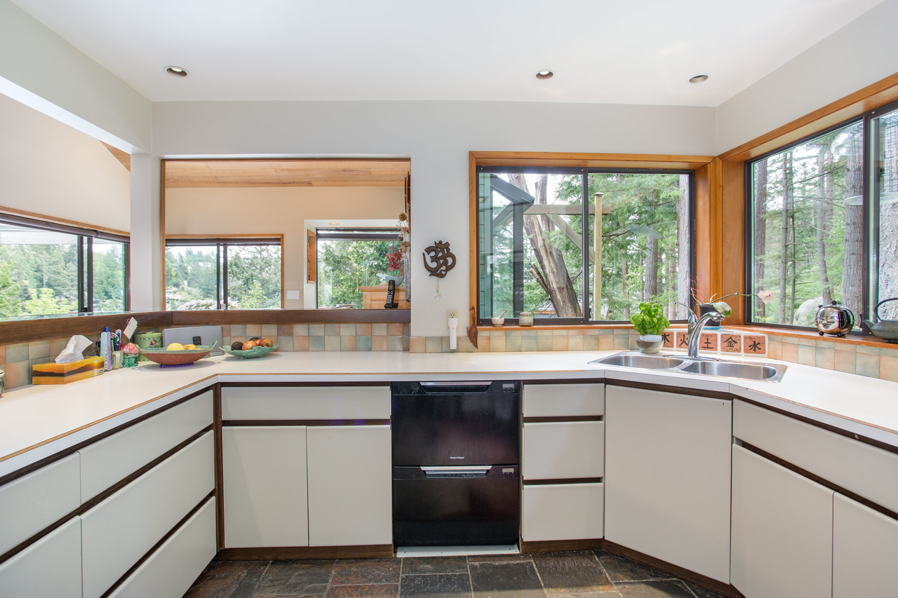 high-51 at 6975 Marine Drive, Whytecliff, West Vancouver high-51 at 6975 Marine Drive, Whytecliff, West Vancouver