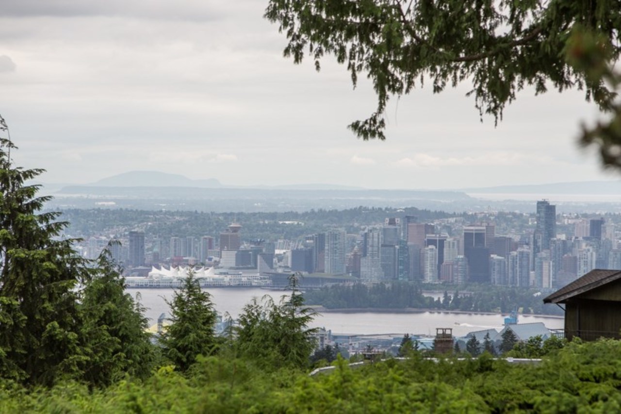 481-craigmohr-drive-glenmore-west-vancouver-04 at 481 Craigmohr Drive, Glenmore, West Vancouver 481-craigmohr-drive-glenmore-west-vancouver-04 at 481 Craigmohr Drive, Glenmore, West Vancouver