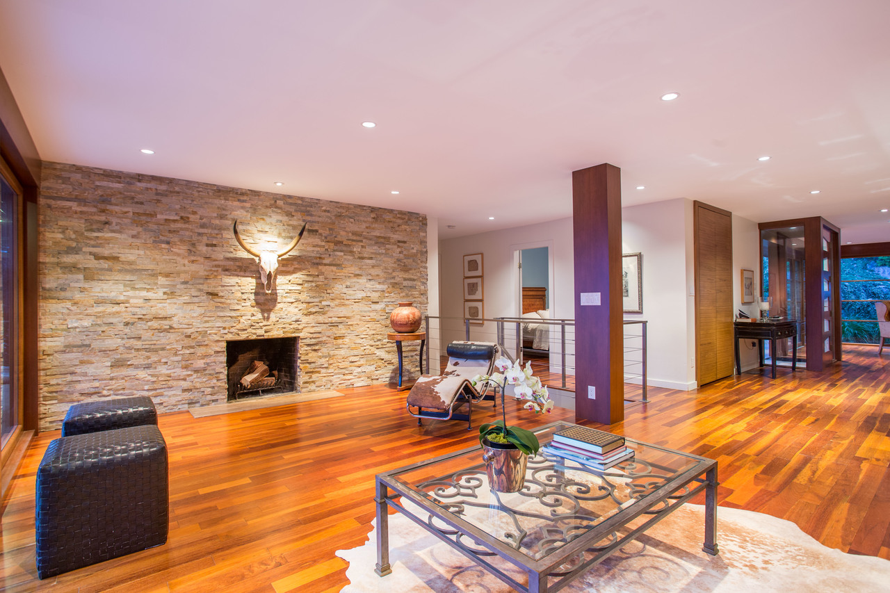 high-18 at 481 Craigmohr Drive, Glenmore, West Vancouver high-18 at 481 Craigmohr Drive, Glenmore, West Vancouver