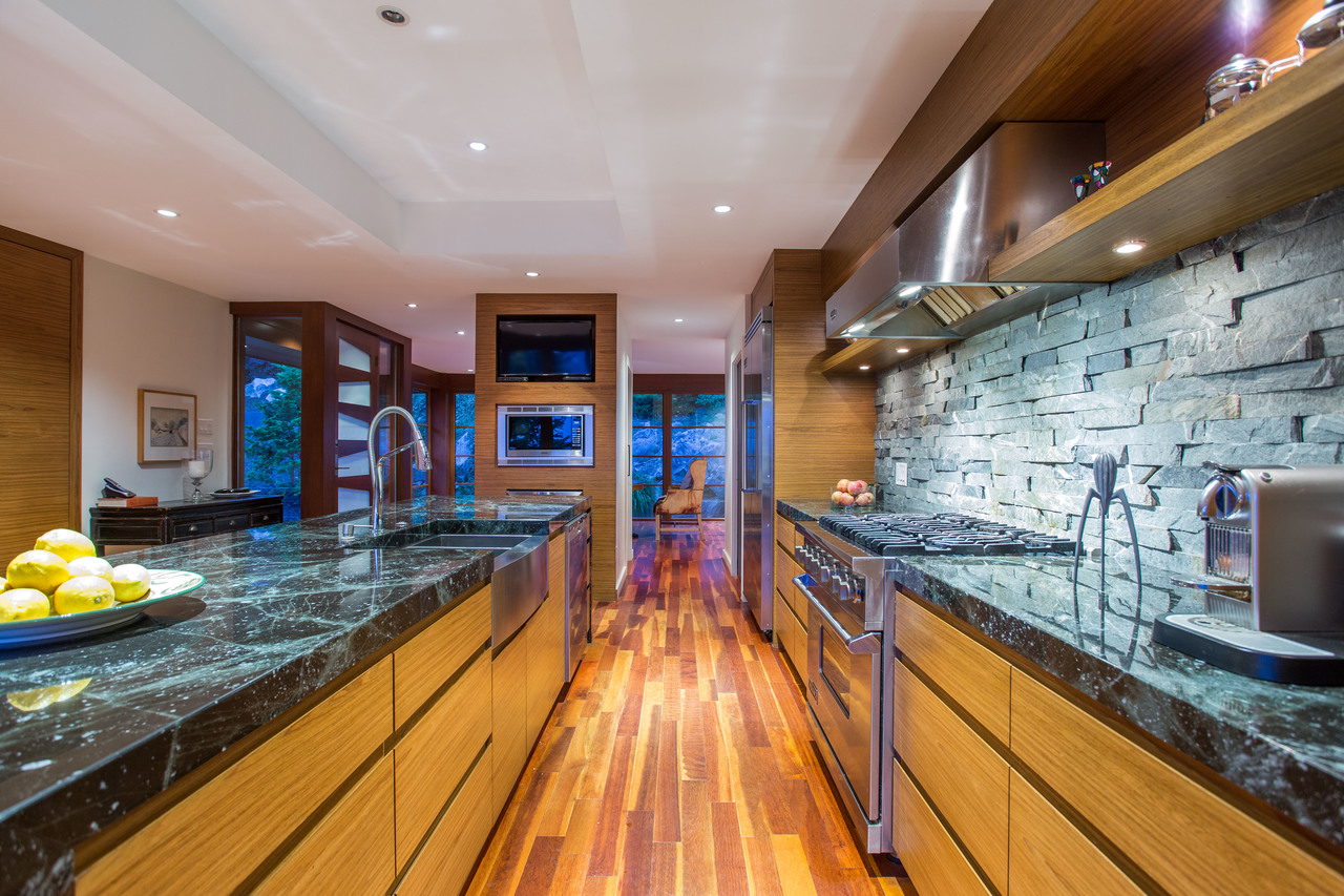 high-22 at 481 Craigmohr Drive, Glenmore, West Vancouver high-22 at 481 Craigmohr Drive, Glenmore, West Vancouver