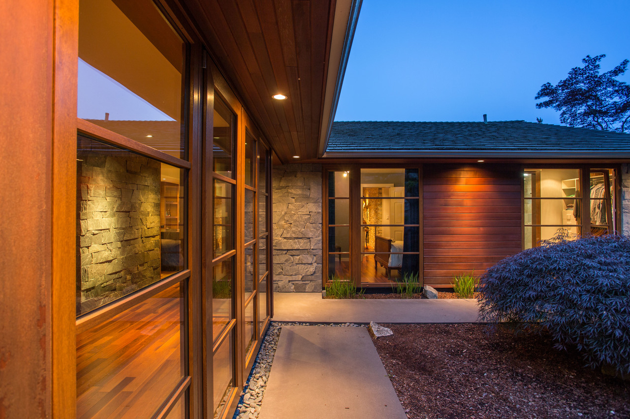 high-29 at 481 Craigmohr Drive, Glenmore, West Vancouver high-29 at 481 Craigmohr Drive, Glenmore, West Vancouver