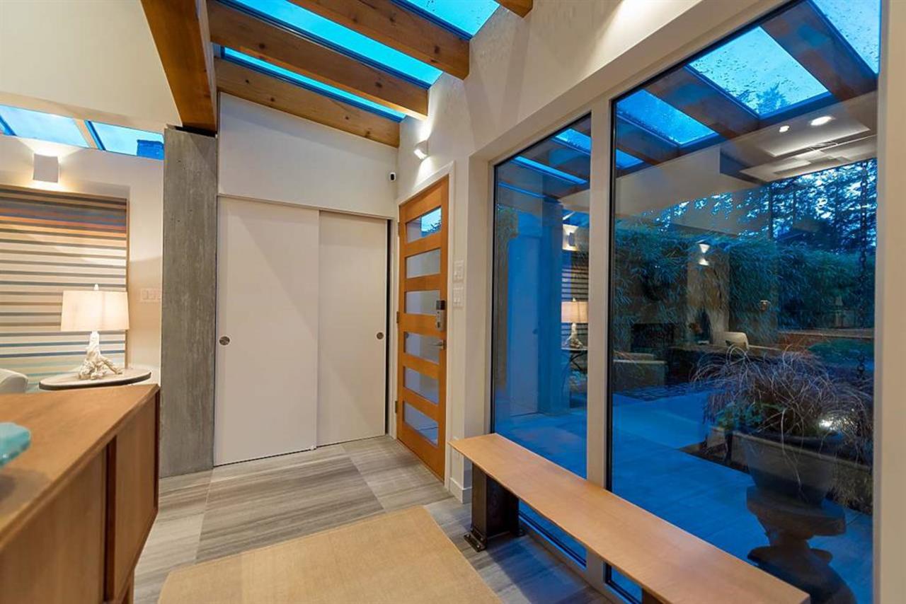 foyer at 5720 Maple Place, Eagle Harbour, West Vancouver foyer at 5720 Maple Place, Eagle Harbour, West Vancouver