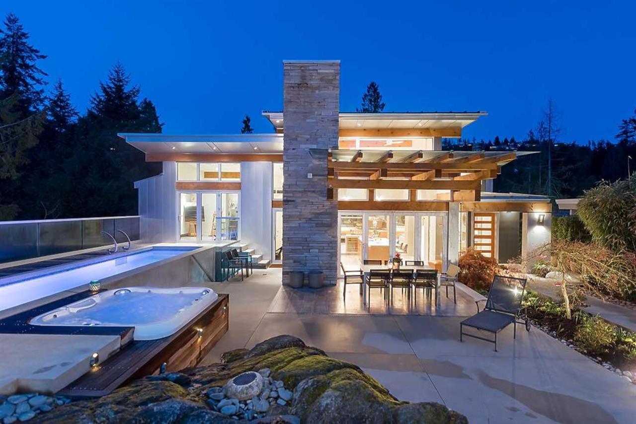 5720 Maple Place, Eagle Harbour, West Vancouver photo number 1 5720 Maple Place, Eagle Harbour, West Vancouver photo number 1