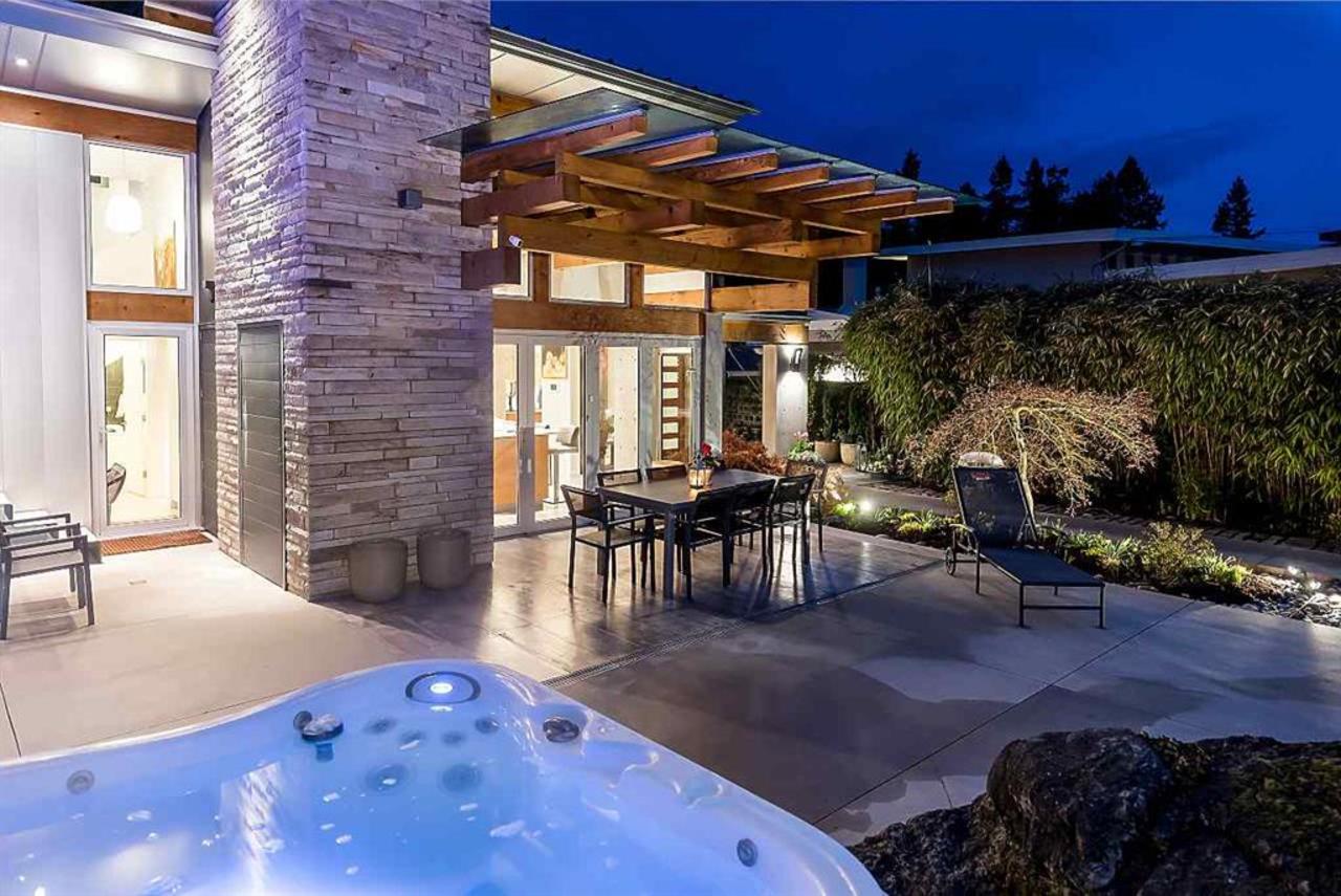 patio at 5720 Maple Place, Eagle Harbour, West Vancouver patio at 5720 Maple Place, Eagle Harbour, West Vancouver