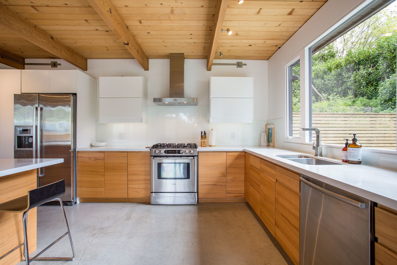 6450-rosebery-ave-horseshoe-bay-high-15 at 6450 Rosebery Avenue, Gleneagles, West Vancouver 6450-rosebery-ave-horseshoe-bay-high-15 at 6450 Rosebery Avenue, Gleneagles, West Vancouver