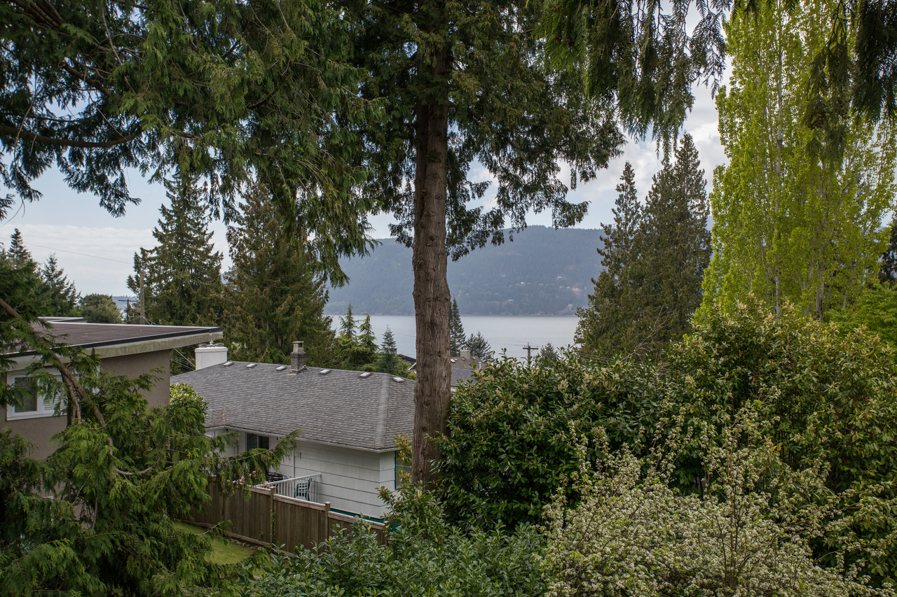 6450-rosebery-ave-horseshoe-bay-high-36 at 6450 Rosebery Avenue, Gleneagles, West Vancouver 6450-rosebery-ave-horseshoe-bay-high-36 at 6450 Rosebery Avenue, Gleneagles, West Vancouver