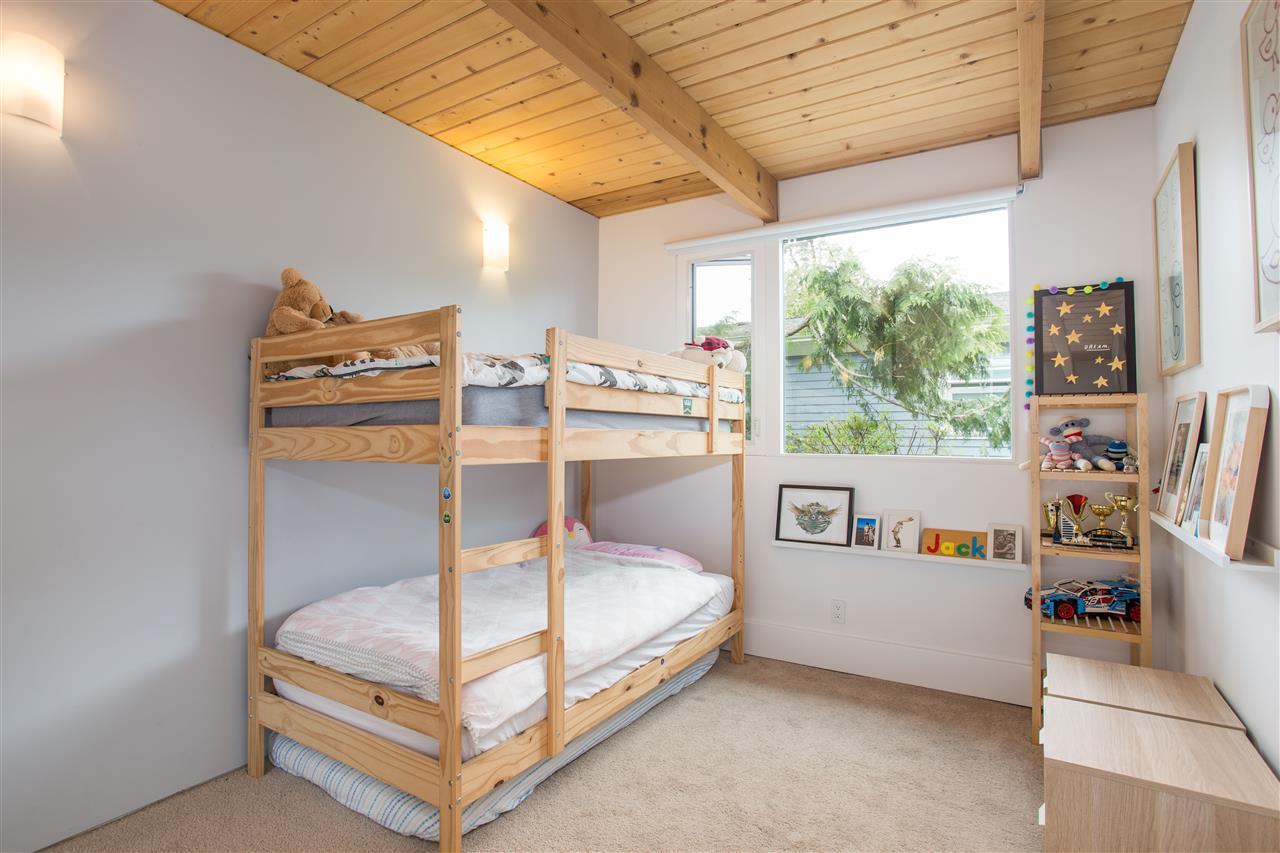 6450-rosebery-avenue-gleneagles-west-vancouver-16 at 6450 Rosebery Avenue, Gleneagles, West Vancouver 6450-rosebery-avenue-gleneagles-west-vancouver-16 at 6450 Rosebery Avenue, Gleneagles, West Vancouver