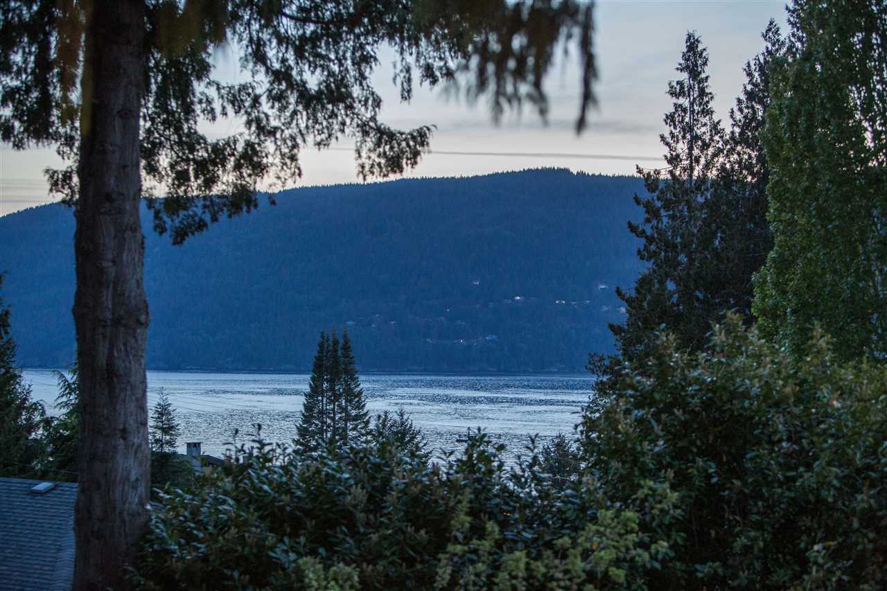 6450-rosebery-avenue-gleneagles-west-vancouver-19 at 6450 Rosebery Avenue, Gleneagles, West Vancouver 6450-rosebery-avenue-gleneagles-west-vancouver-19 at 6450 Rosebery Avenue, Gleneagles, West Vancouver