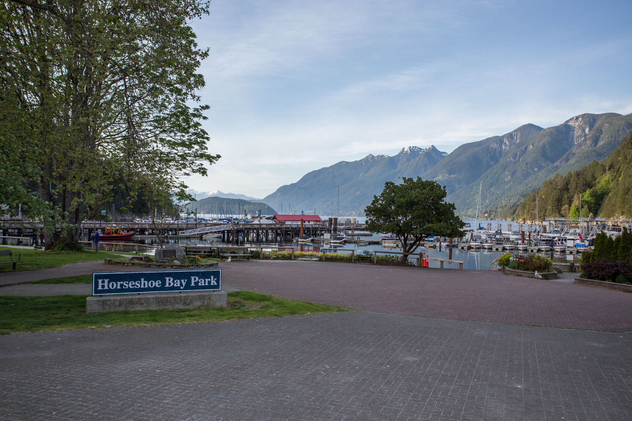 dusk-high-34 at 6450 Rosebery Avenue, Gleneagles, West Vancouver dusk-high-34 at 6450 Rosebery Avenue, Gleneagles, West Vancouver