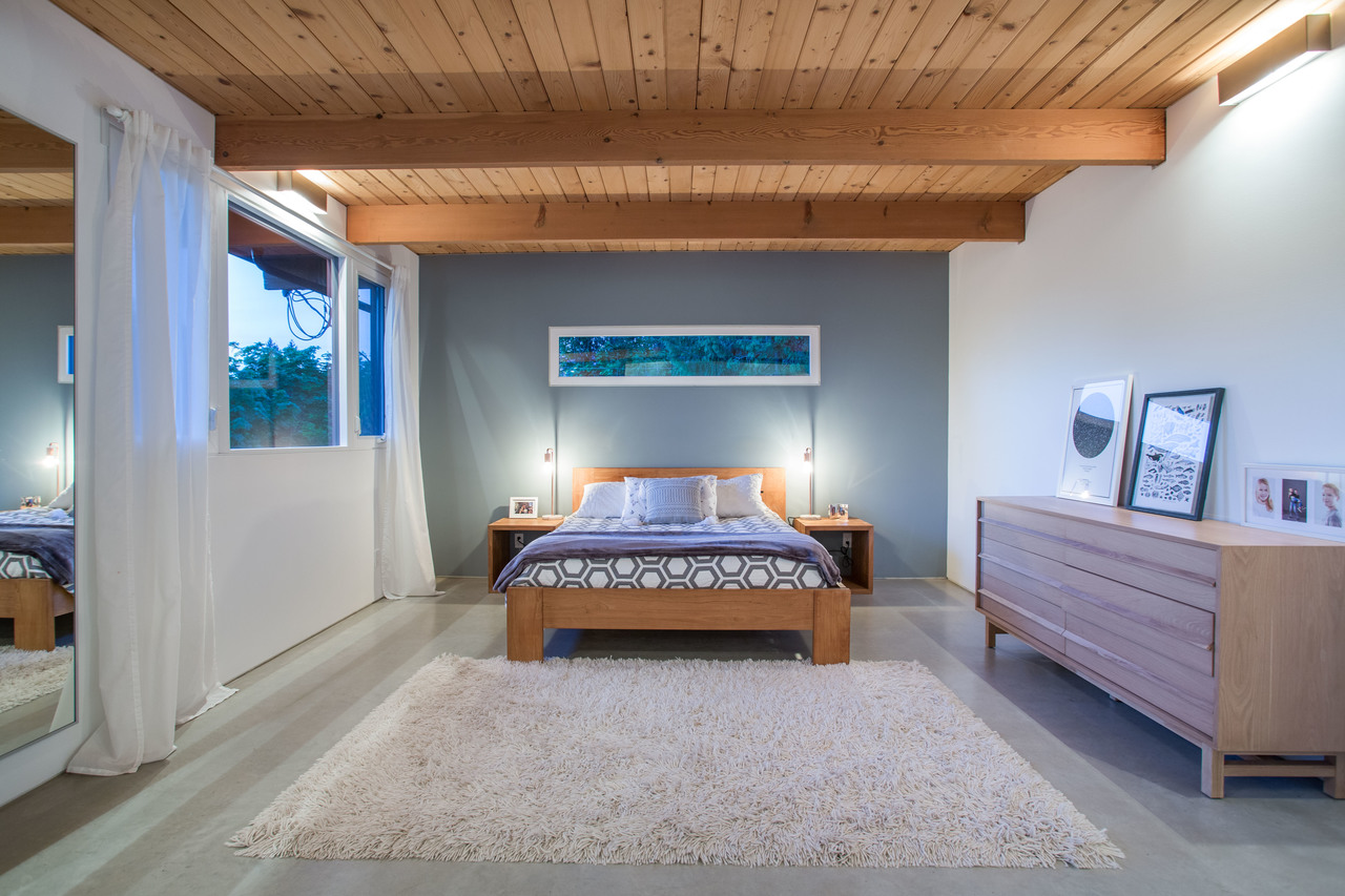 dusk-high-9 at 6450 Rosebery Avenue, Gleneagles, West Vancouver dusk-high-9 at 6450 Rosebery Avenue, Gleneagles, West Vancouver