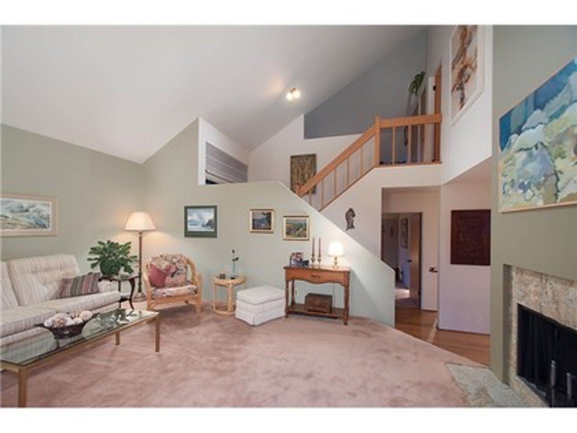 image-261564716-14-1 at 3397 Marine Drive, West Vancouver image-261564716-14-1 at 3397 Marine Drive, West Vancouver