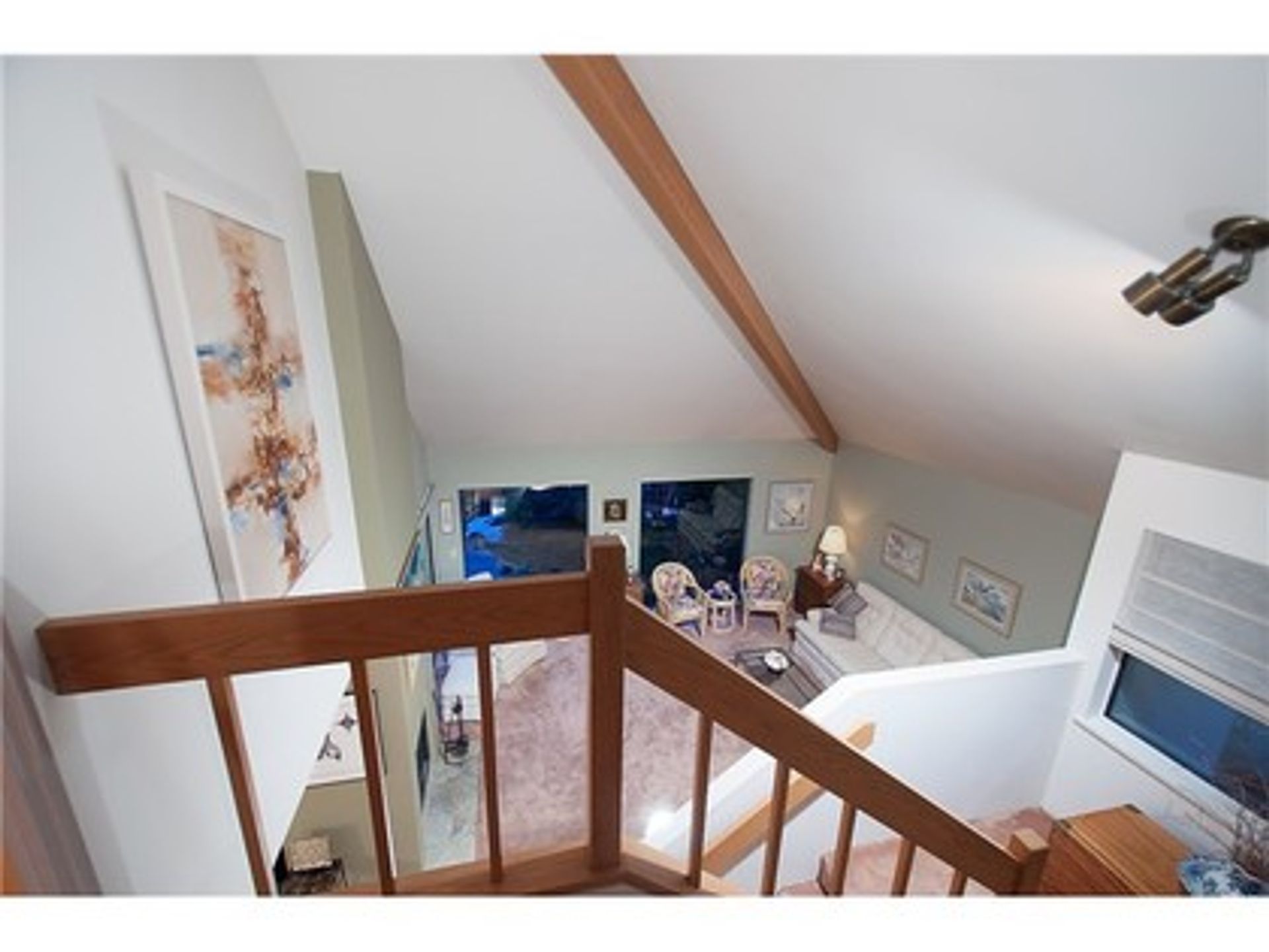 image-261564716-16-1 at 3397 Marine Drive, West Vancouver image-261564716-16-1 at 3397 Marine Drive, West Vancouver