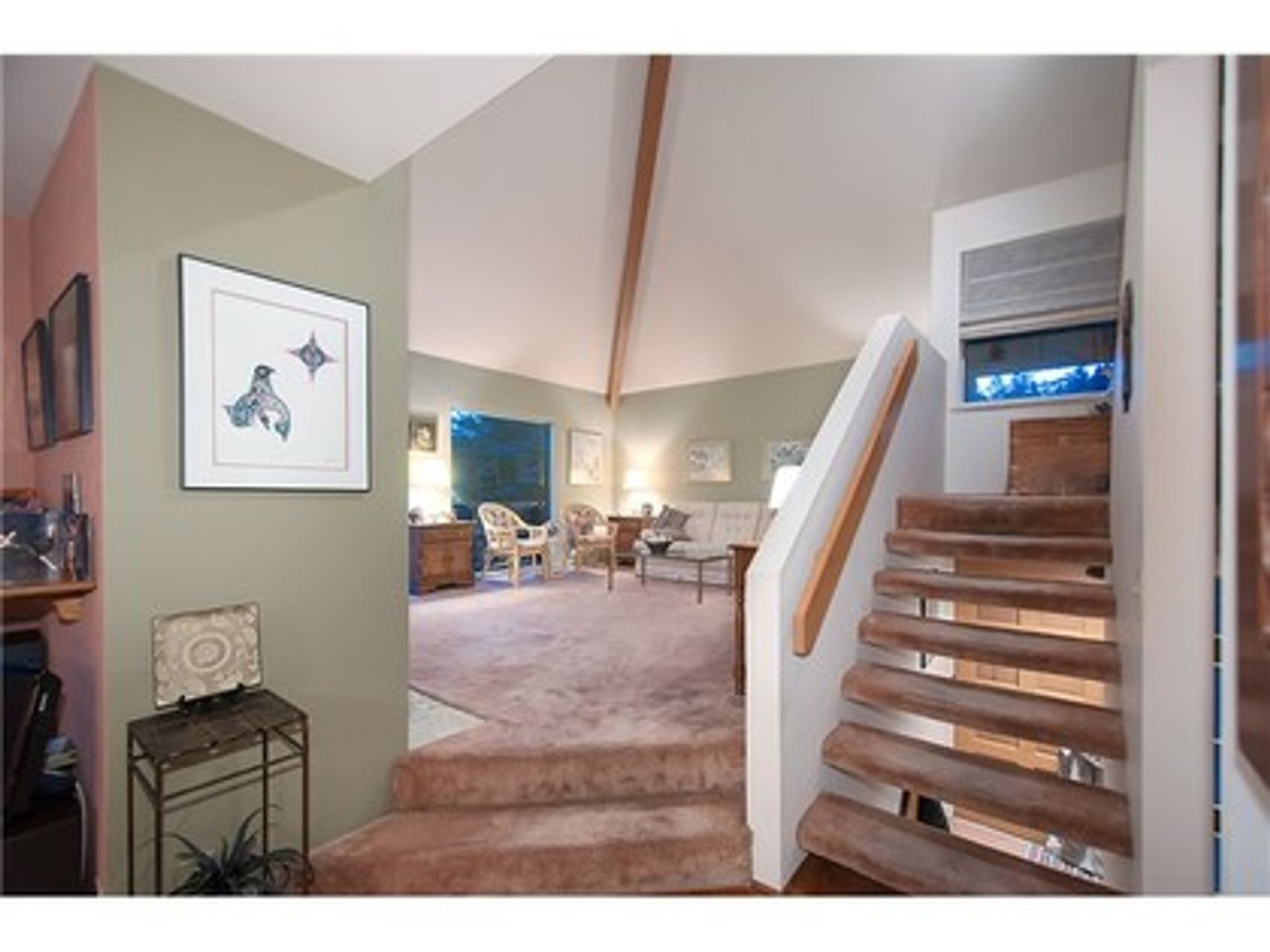 image-261564716-5-1 at 3397 Marine Drive, West Vancouver image-261564716-5-1 at 3397 Marine Drive, West Vancouver