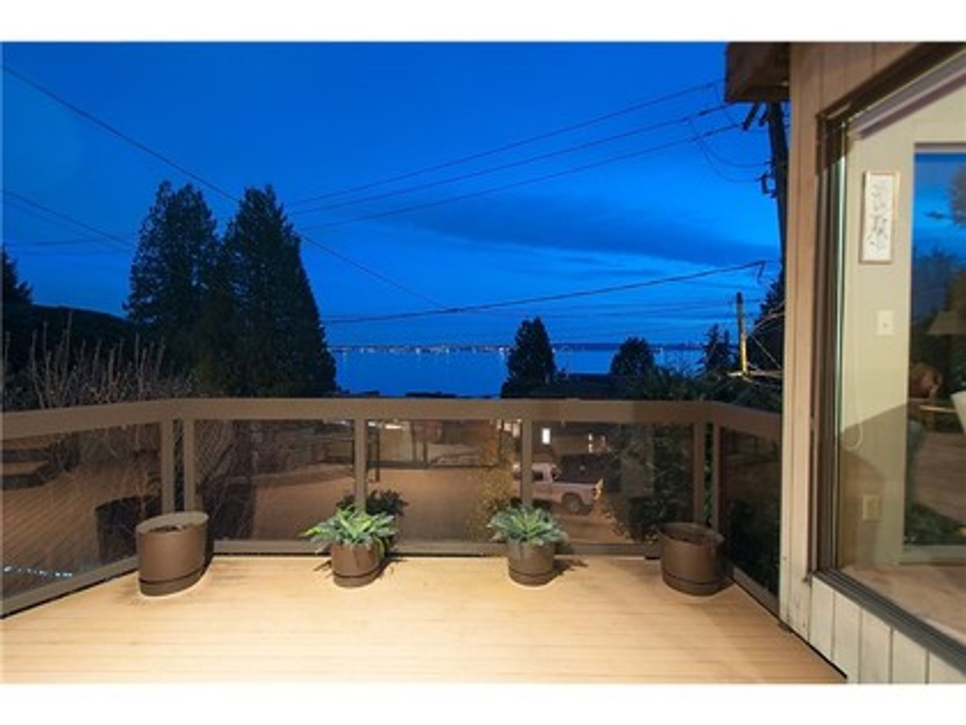 image-261564716-8-1 at 3397 Marine Drive, West Vancouver image-261564716-8-1 at 3397 Marine Drive, West Vancouver