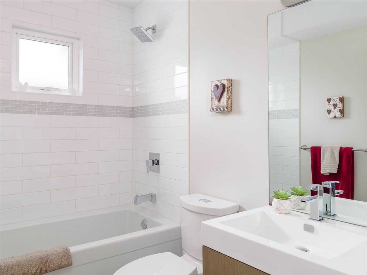 205-w-19th-street-central-lonsdale-north-vancouver-10 at 205 W 19th Street, Central Lonsdale, North Vancouver 205-w-19th-street-central-lonsdale-north-vancouver-10 at 205 W 19th Street, Central Lonsdale, North Vancouver