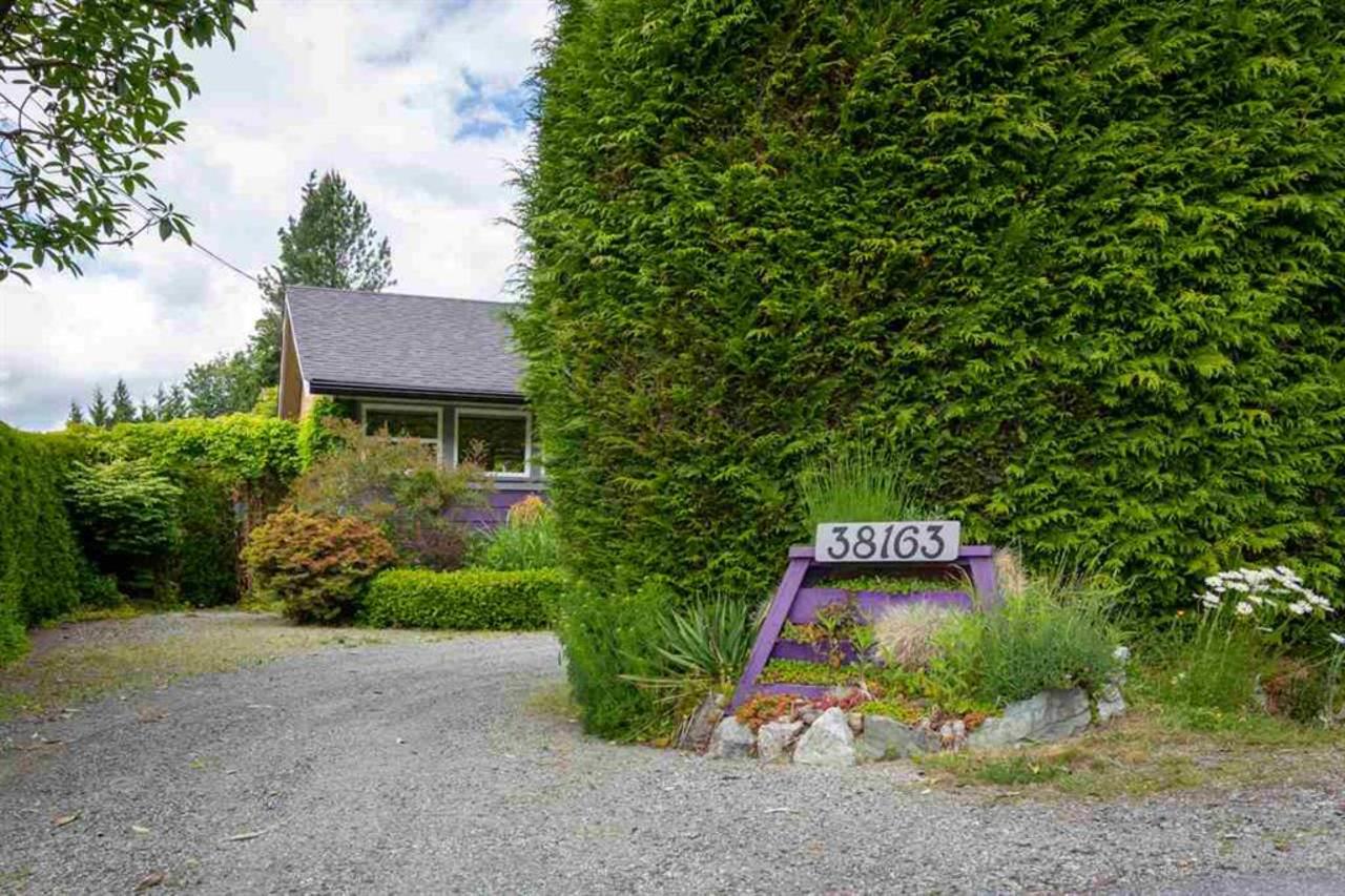 262485063-3 at 38163 Clarke Drive, Hospital Hill, Squamish 262485063-3 at 38163 Clarke Drive, Hospital Hill, Squamish