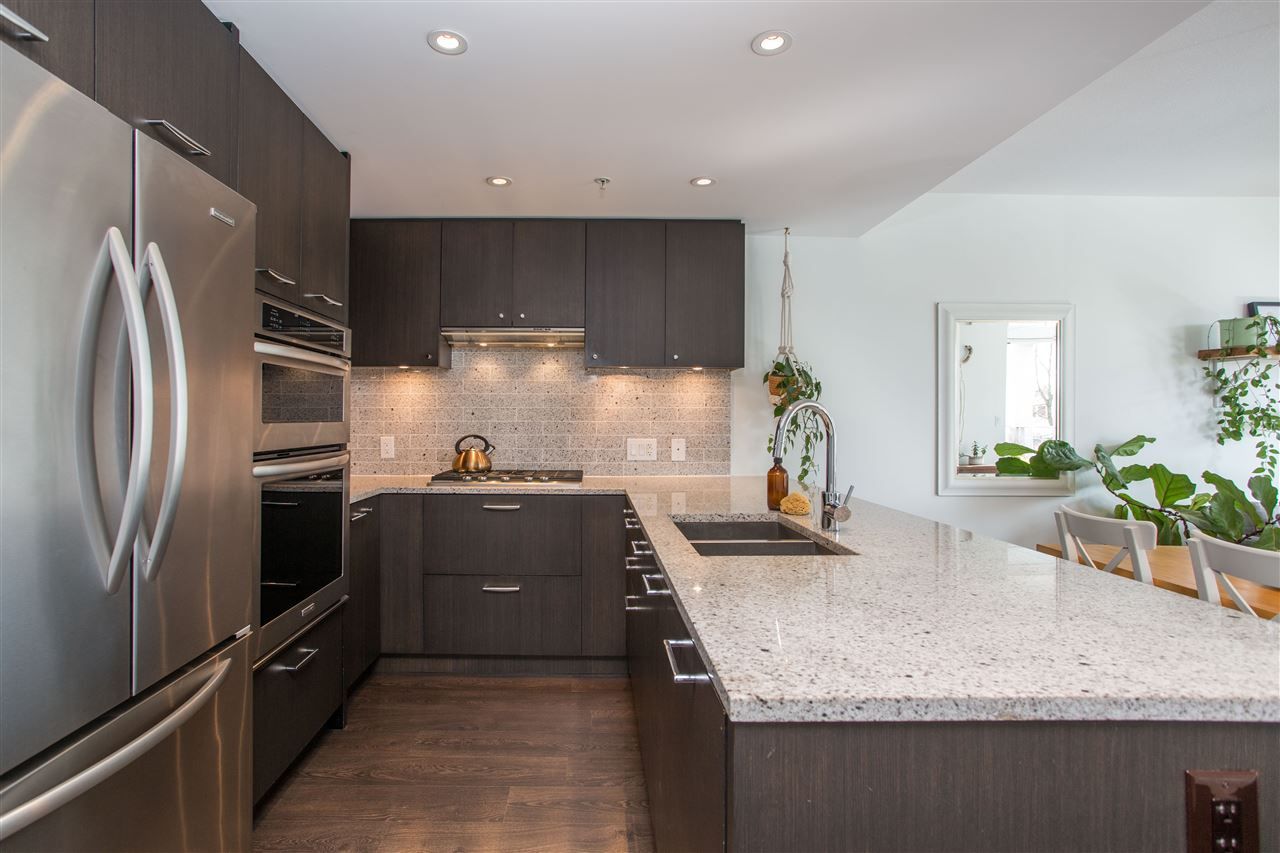 150-w-15th-street-central-lonsdale-north-vancouver-08 at 210 - 150 W 15th Street, Central Lonsdale, North Vancouver 150-w-15th-street-central-lonsdale-north-vancouver-08 at 210 - 150 W 15th Street, Central Lonsdale, North Vancouver