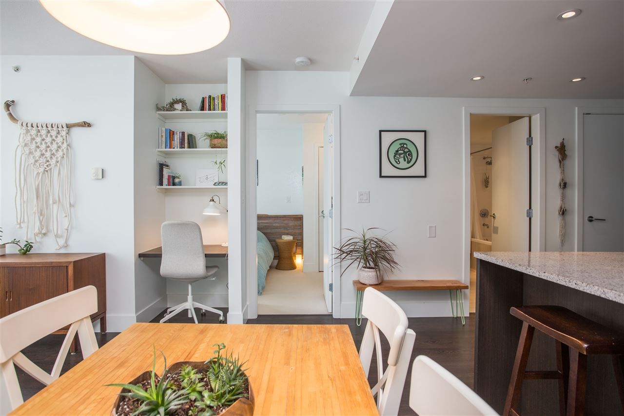 150-w-15th-street-central-lonsdale-north-vancouver-15 at 210 - 150 W 15th Street, Central Lonsdale, North Vancouver 150-w-15th-street-central-lonsdale-north-vancouver-15 at 210 - 150 W 15th Street, Central Lonsdale, North Vancouver