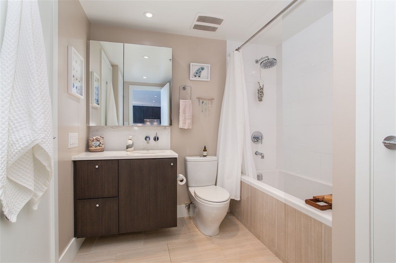 150-w-15th-street-central-lonsdale-north-vancouver-24 at 210 - 150 W 15th Street, Central Lonsdale, North Vancouver 150-w-15th-street-central-lonsdale-north-vancouver-24 at 210 - 150 W 15th Street, Central Lonsdale, North Vancouver