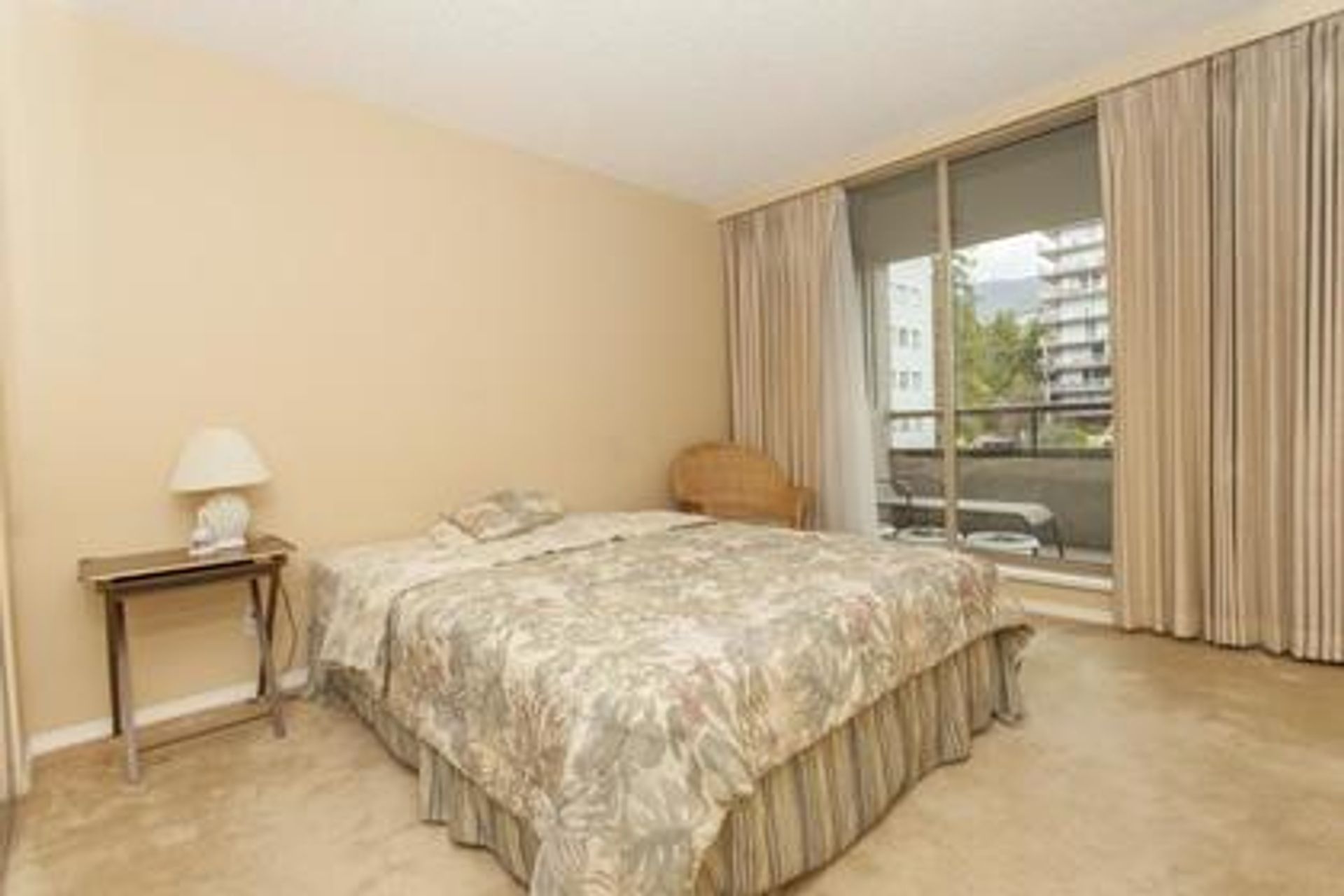 masterbed-1 at 402 - 1485 Duchess, Ambleside, West Vancouver masterbed-1 at 402 - 1485 Duchess, Ambleside, West Vancouver