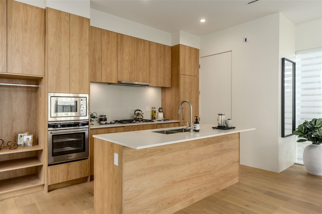 2559-e-40th-avenue-collingwood-ve-vancouver-east-04 at 2559 E 40th Avenue, Collingwood VE, Vancouver East 2559-e-40th-avenue-collingwood-ve-vancouver-east-04 at 2559 E 40th Avenue, Collingwood VE, Vancouver East