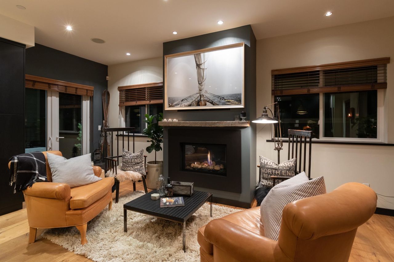 215-w-17th-street-central-lonsdale-north-vancouver-05 at 215 W 17th Street, Central Lonsdale, North Vancouver 215-w-17th-street-central-lonsdale-north-vancouver-05 at 215 W 17th Street, Central Lonsdale, North Vancouver