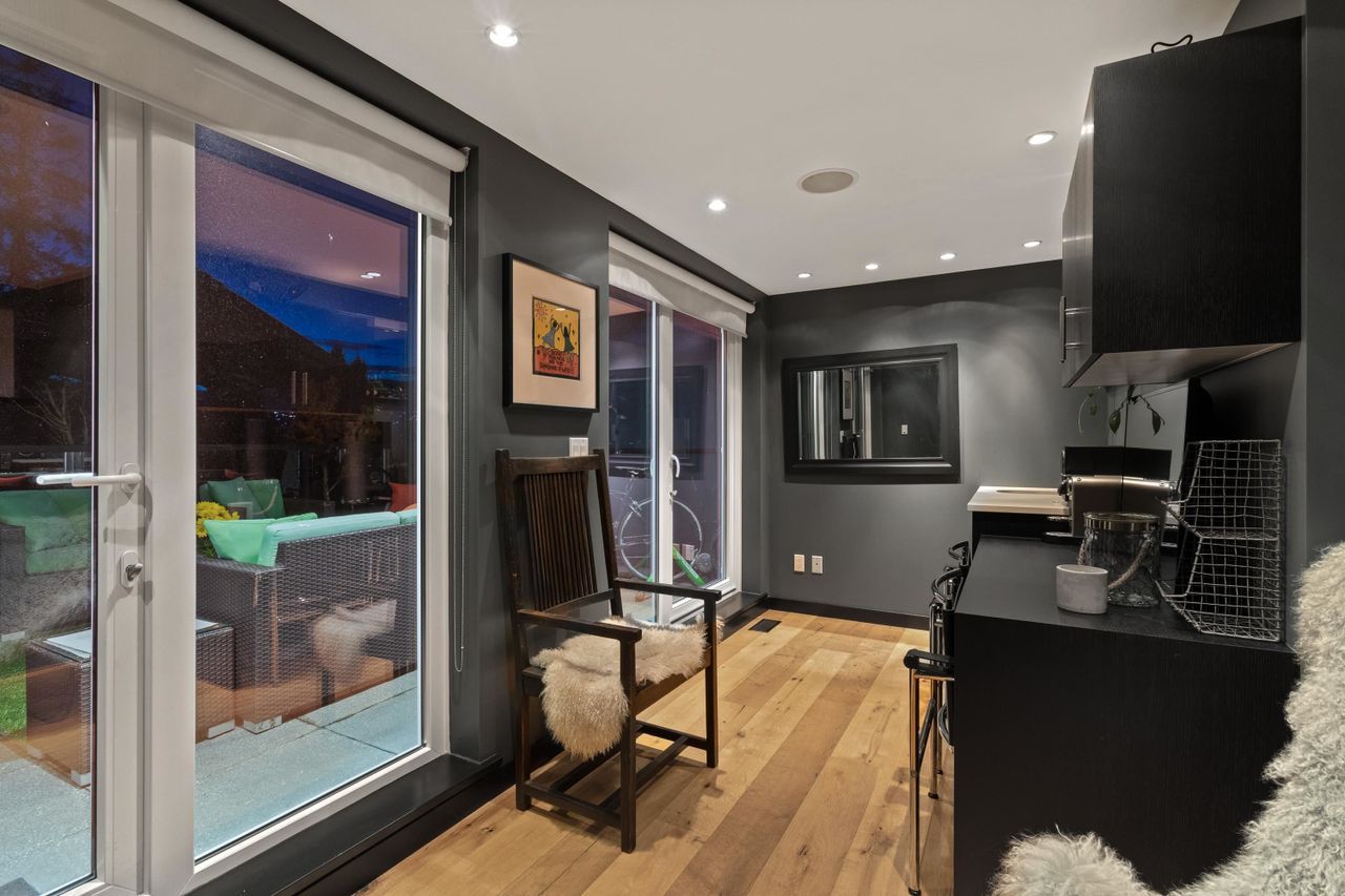 215-w-17th-street-central-lonsdale-north-vancouver-16 at 215 W 17th Street, Central Lonsdale, North Vancouver 215-w-17th-street-central-lonsdale-north-vancouver-16 at 215 W 17th Street, Central Lonsdale, North Vancouver