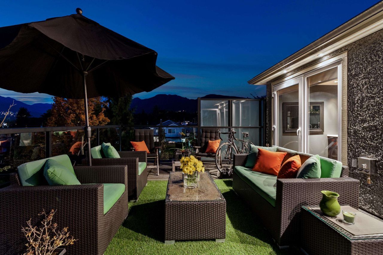 215-w-17th-street-central-lonsdale-north-vancouver-25 at 215 W 17th Street, Central Lonsdale, North Vancouver 215-w-17th-street-central-lonsdale-north-vancouver-25 at 215 W 17th Street, Central Lonsdale, North Vancouver