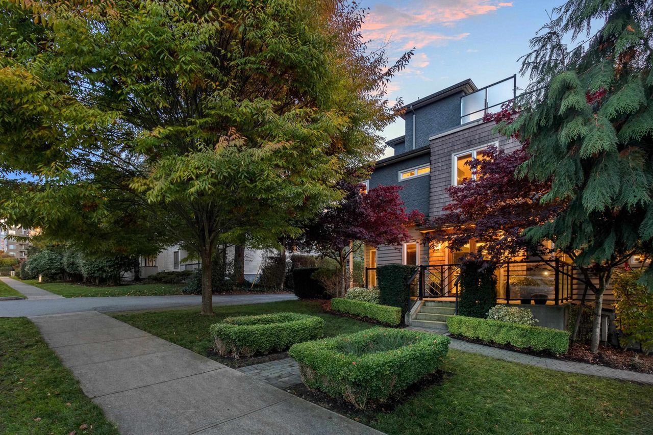 215-w-17th-street-central-lonsdale-north-vancouver-28 at 215 W 17th Street, Central Lonsdale, North Vancouver 215-w-17th-street-central-lonsdale-north-vancouver-28 at 215 W 17th Street, Central Lonsdale, North Vancouver