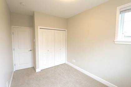 00s0s_dl32p0zsbig_600x450 at 10 - 6511 No 2 Road, Riverdale RI, Richmond