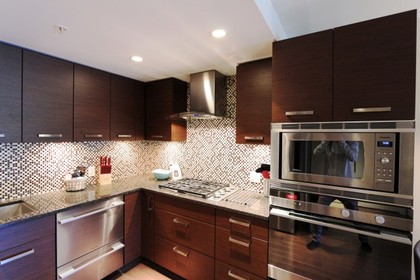 11-6-640x427 at 101 - 210 W 13th, Lower Lonsdale, North Vancouver