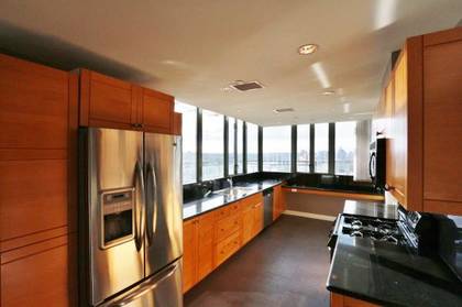 42 at 1088 Quebec, Mount Pleasant VE, Vancouver East