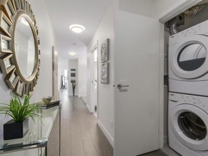 262146207-13-640x480 at 1110 - 688 Columbia