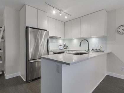 262146207-7-640x480 at 1110 - 688 Columbia