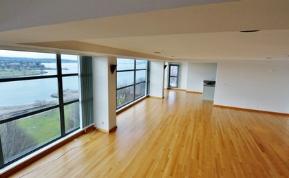 img_9784-640x395 at 901 - 1233 Beach, West End VW, Vancouver West